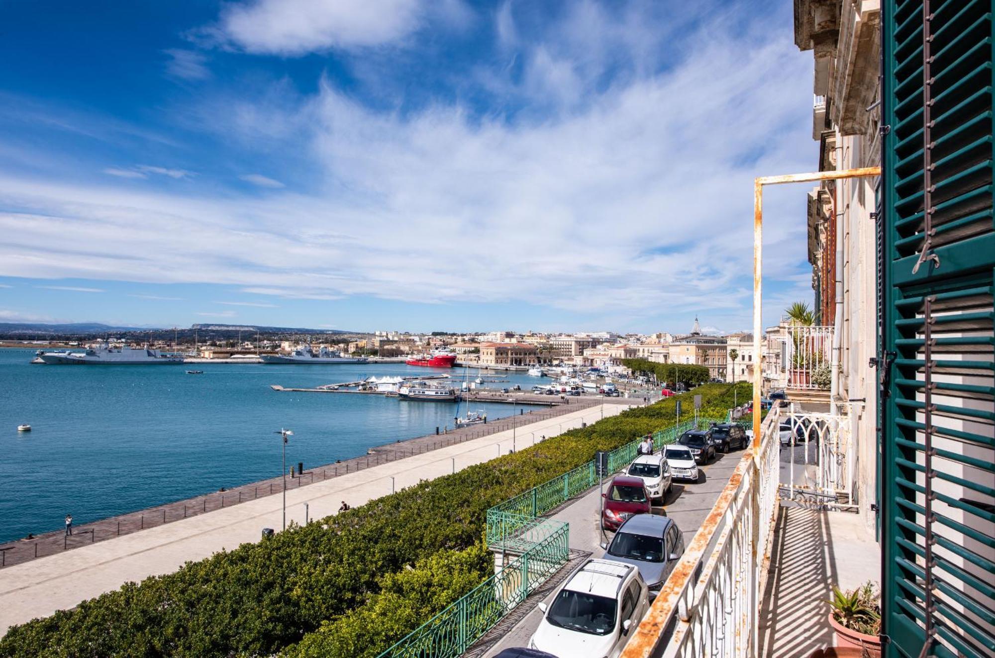 Seaview Design Homes In Ortigia By Wonderful Italy Сиракузы Экстерьер фото